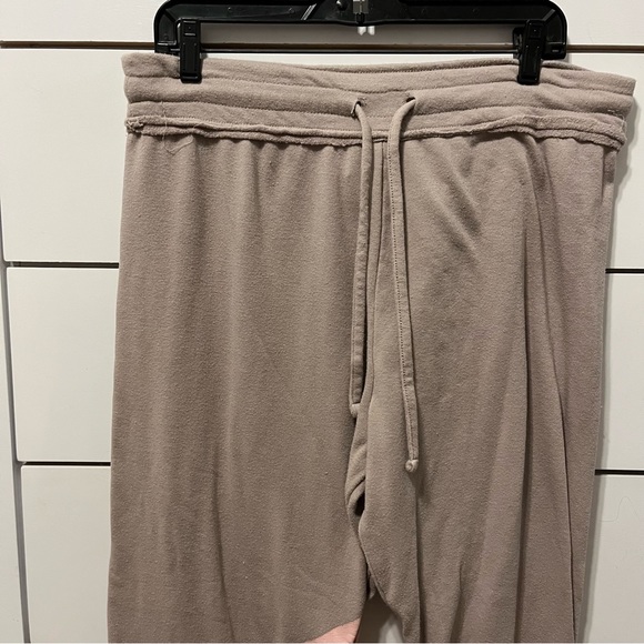 Wildfox Sweat Cosmic Joggers in Atmosphere - Picture 7 of 7